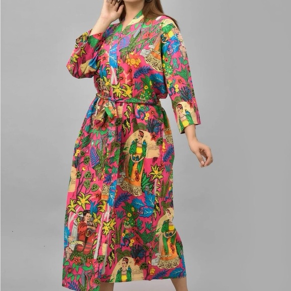 Frida Kahlo Kimono - Picture 2 of 9